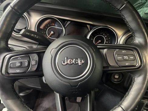 Used 2021 Jeep Wrangler Unlimited Sport AWD/4WD image 21