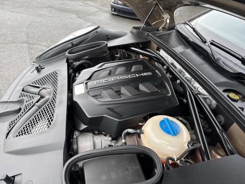 Used 2017 Porsche Macan GTS image 12