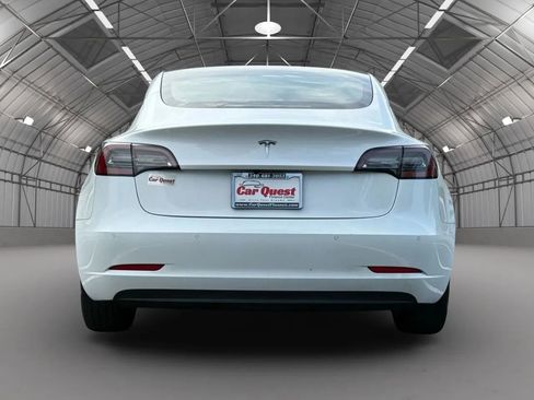 Used 2021 Tesla Model 3 Standard Range Plus image 6