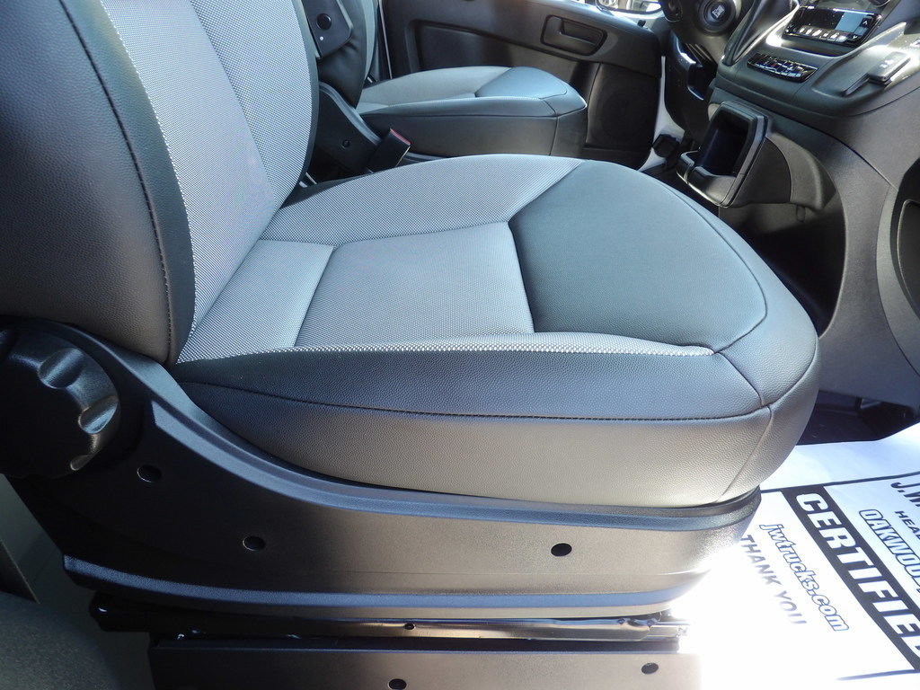 Used 2026 RAM ProMaster 2500 w/ Convenience Group FWD image 35