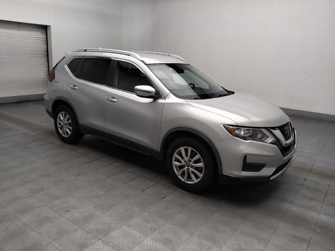 Used 2020 Nissan Rogue SV FWD image 11