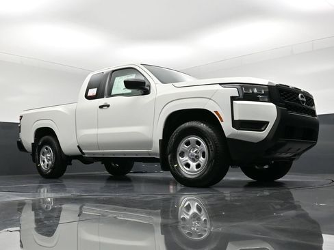 New 2026 Nissan Frontier S image 26