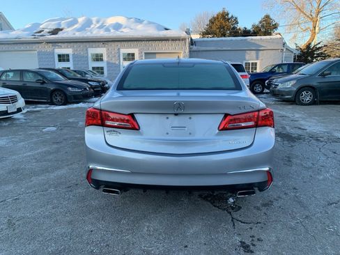 Used 2018 Acura TLX V6 SH-AWD image 6