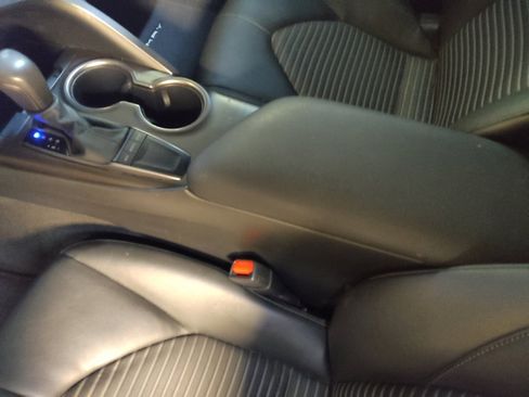 Used 2023 Toyota Camry SE image 26