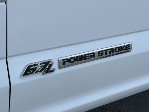 Used 2022 Ford F250 XL w/ Power Equipment Group AWD/4WD image 19