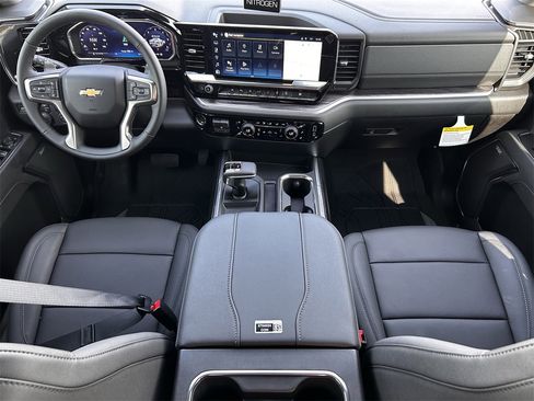 New 2026 Chevrolet Silverado 1500 LTZ w/ Z71 Off-Road Package image 10