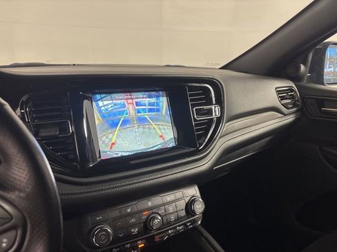 Used 2022 Dodge Durango GT image 13