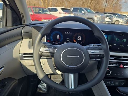 New 2026 Hyundai Tucson SEL AWD/4WD image 14
