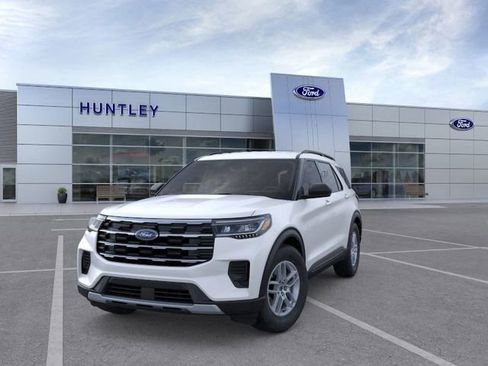 New 2026 Ford Explorer Active image 2