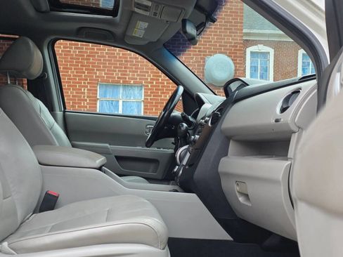 Used 2015 Honda Pilot Touring image 12