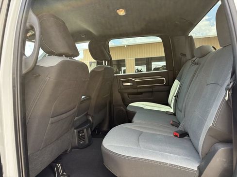 Used 2024 RAM 2500 Big Horn AWD/4WD image 23