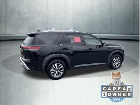 Certified 2023 Nissan Pathfinder SL AWD/4WD image 6