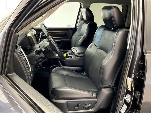 Used 2016 RAM 2500 Laramie AWD/4WD image 16