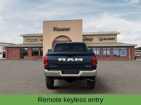 New 2026 RAM 2500 Big Horn AWD/4WD image 9