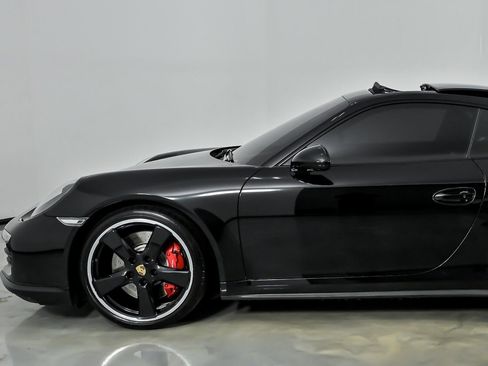 Used 2015 Porsche 911 Turbo AWD/4WD image 6