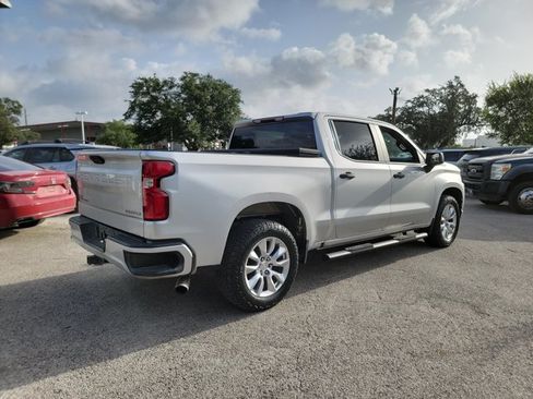 Used 2020 Chevrolet Silverado 1500 Custom w/ Custom Value Package RWD image 5