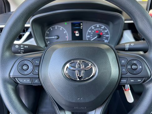 New 2025 Toyota Corolla LE FWD image 20
