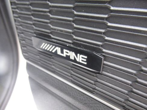 Used 2021 Jeep Grand Cherokee L Limited image 9