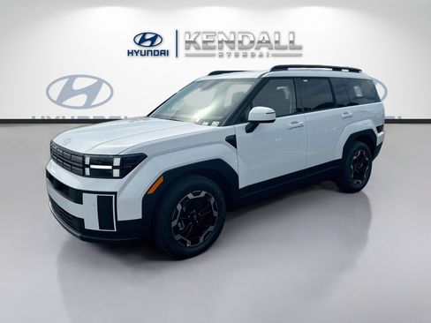 New 2027 Hyundai Santa Fe SEL FWD image 3