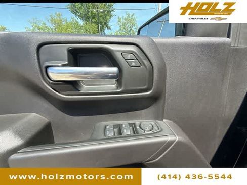 Certified 2024 Chevrolet Silverado 1500 Custom Trail Boss w/ Dark Appearance Package AWD/4WD image 22