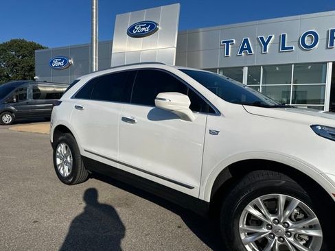 Used 2022 Cadillac XT5 Luxury AWD/4WD image 7