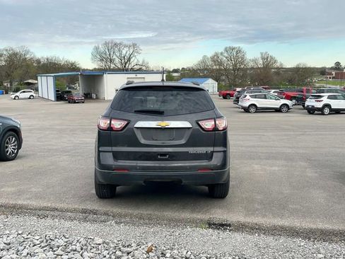 Used 2014 Chevrolet Traverse LT image 4