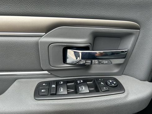 Used 2018 RAM 3500 Big Horn AWD/4WD image 15