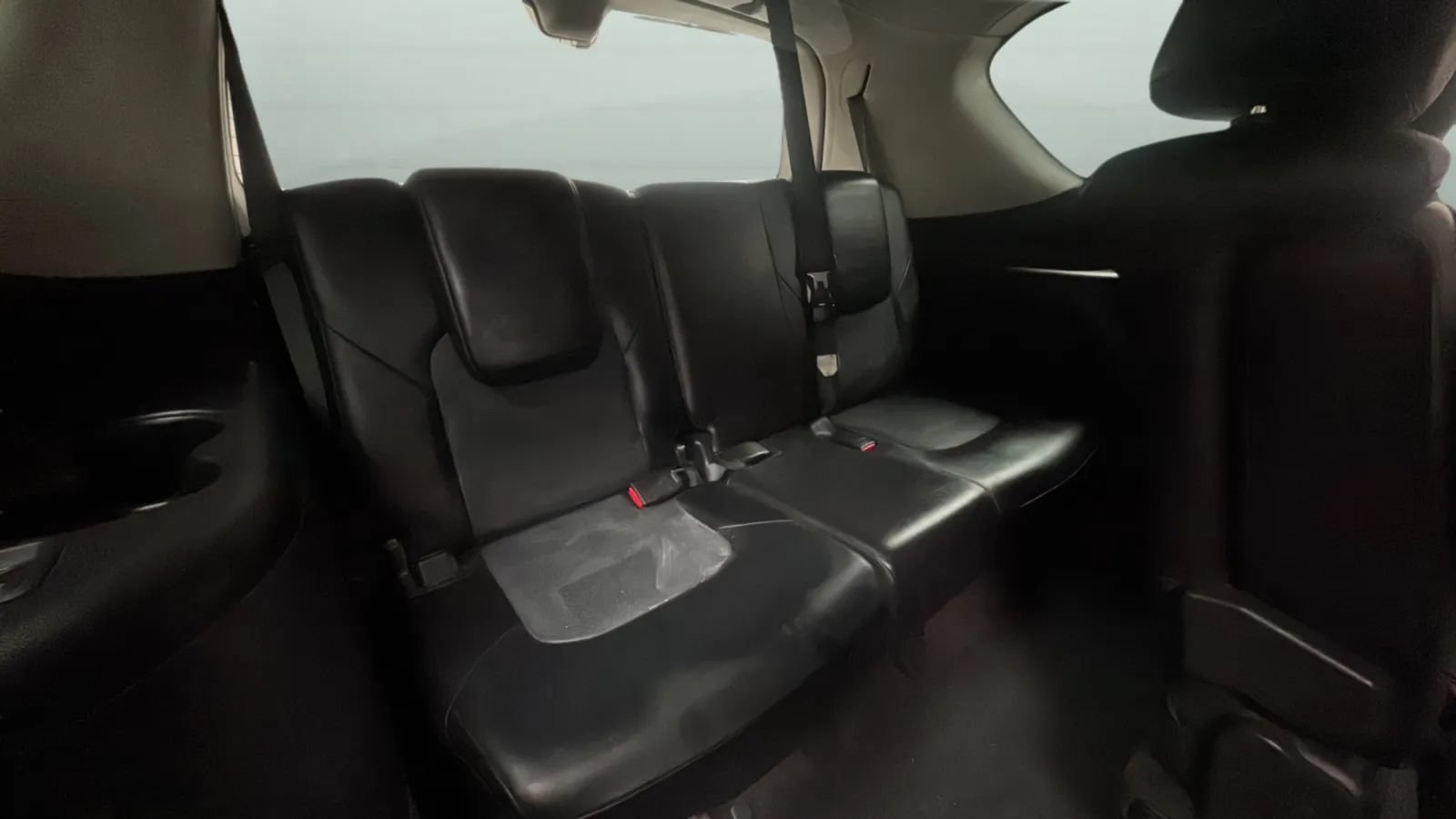 Used 2018 Nissan Armada Platinum RWD image 24