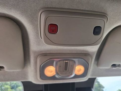 Used 2025 RAM ProMaster 2500 w/ U-Haul Equipment Group FWD image 25