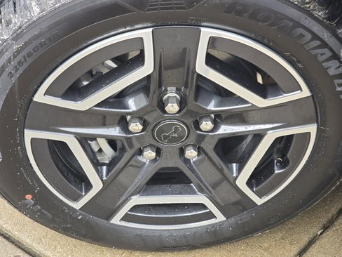 New 2026 Jeep Cherokee Limited image 18