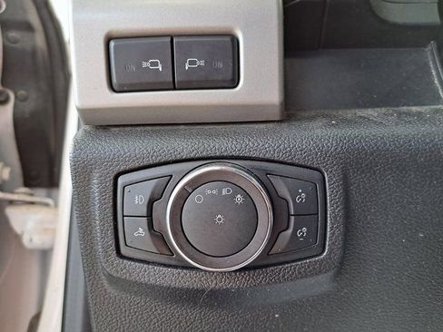 Used 2019 Ford F350 Lariat w/ Lariat Ultimate Package AWD/4WD image 12