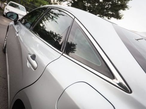 Used 2020 Toyota Avalon XLE w/ Moonroof Package FWD image 21