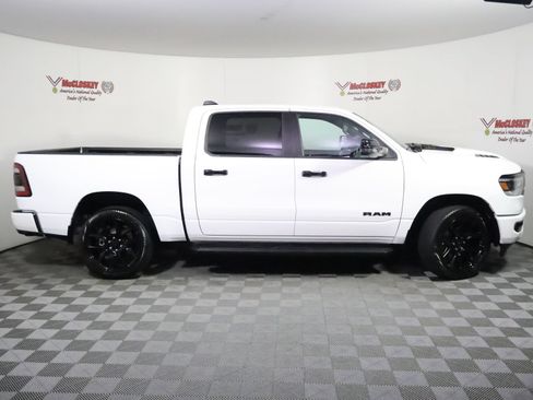 Used 2024 RAM 1500 Laramie AWD/4WD image 3