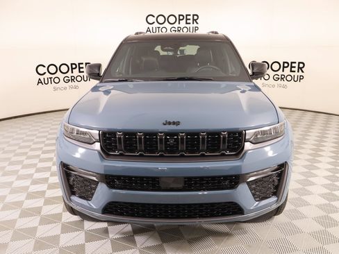 Used 2026 Jeep Grand Cherokee L Summit w/ Obsidian Package AWD/4WD image 10