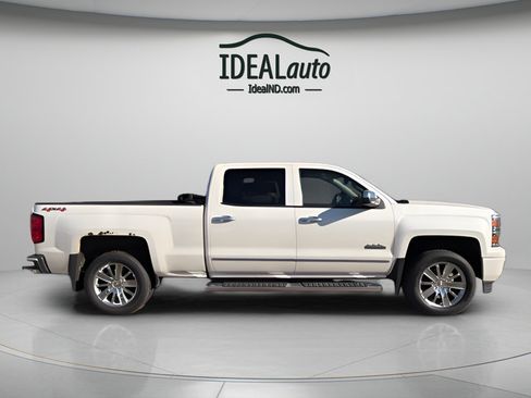 Used 2014 Chevrolet Silverado 1500 High Country w/ High Country Premium Package AWD/4WD image 2
