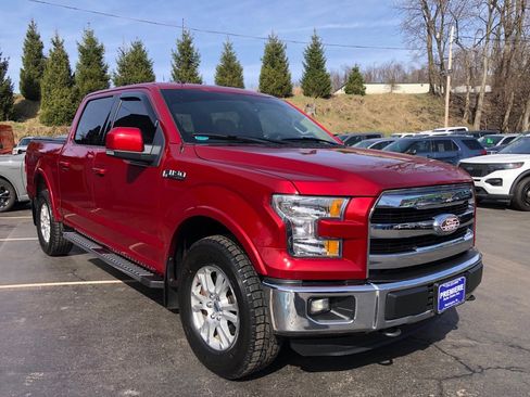 Used 2016 Ford F150 Lariat w/ Equipment Group 501A Mid image 7