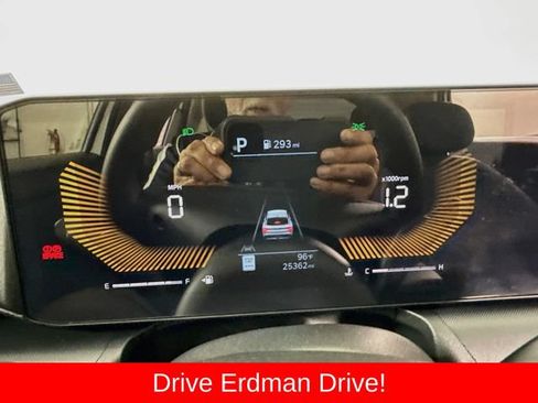 Used 2025 Kia K4 FWD image 16