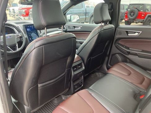 Used 2022 Ford Edge Titanium w/ Equipment Group 301A image 23