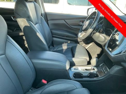 Used 2023 Subaru Ascent Limited AWD/4WD image 3