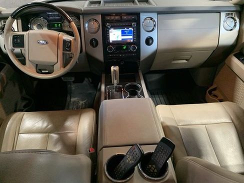 Used 2014 Ford Expedition EL Limited w/ Equipment Group 301A AWD/4WD image 17