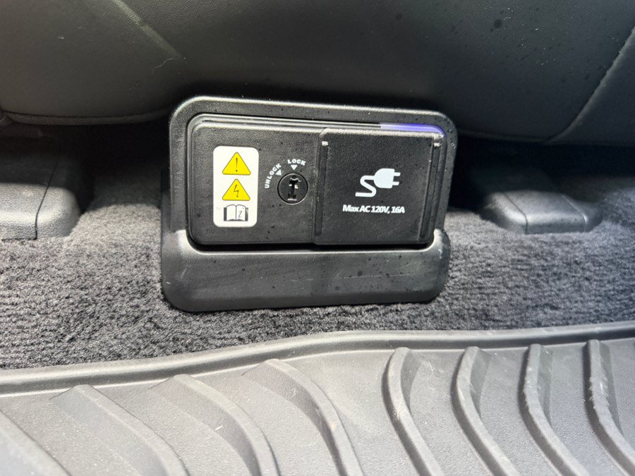 Used 2024 Kia EV6 GT-Line RWD image 48