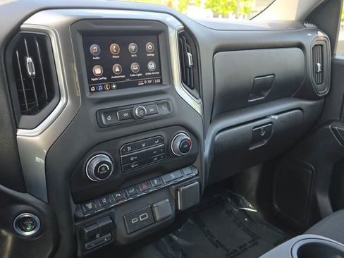 Used 2025 Chevrolet Silverado 2500 Custom w/ Custom Value Package AWD/4WD image 34