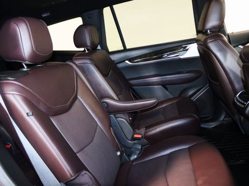 Used 2022 Cadillac XT6 Premium Luxury w/ Technology Package image 62