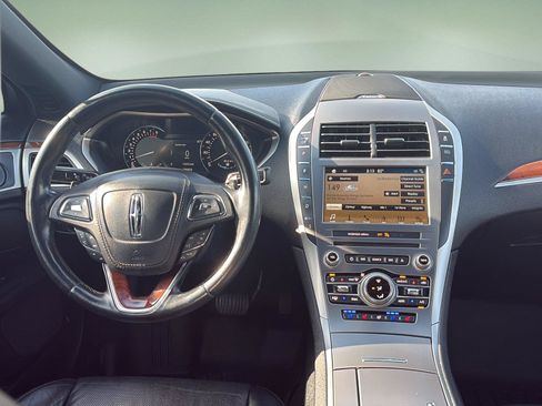 Used 2017 Lincoln MKZ Reserve w/ Climate Package AWD/4WD image 10