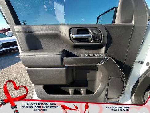 Used 2021 GMC Sierra 1500 AT4 image 23