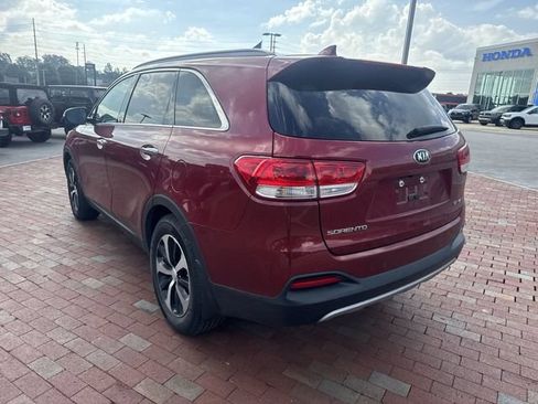 Used 2017 Kia Sorento EX FWD image 7