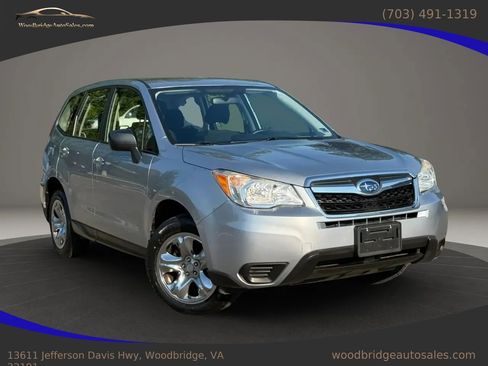 Used 2015 Subaru Forester 2.5i AWD/4WD image 1