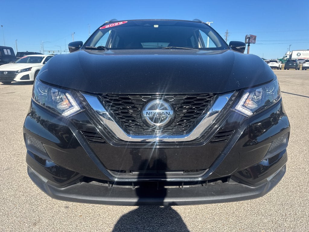 Used 2022 Nissan Rogue Sport SV w/ Technology Package FWD image 11