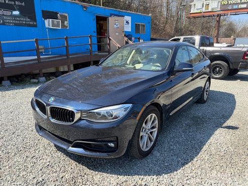 Used 2015 BMW 328i Gran Turismo xDrive image 3