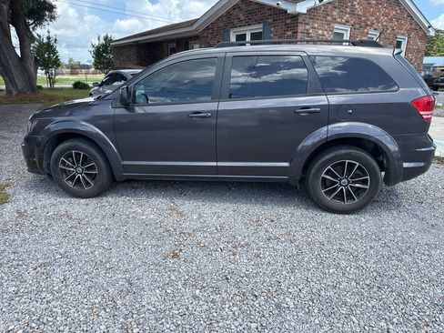Used 2018 Dodge Journey SE w/ Popular Equipment Group FWD image 6